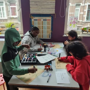 Les enfants de l'école de devoirs La Place en stage d'automne