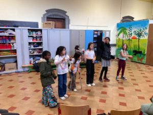 Atelier improvisation à l'école des devoirs La Place