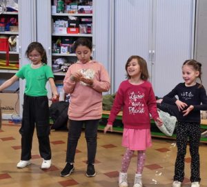 Atelier improvisation à l'école des devoirs La Place
