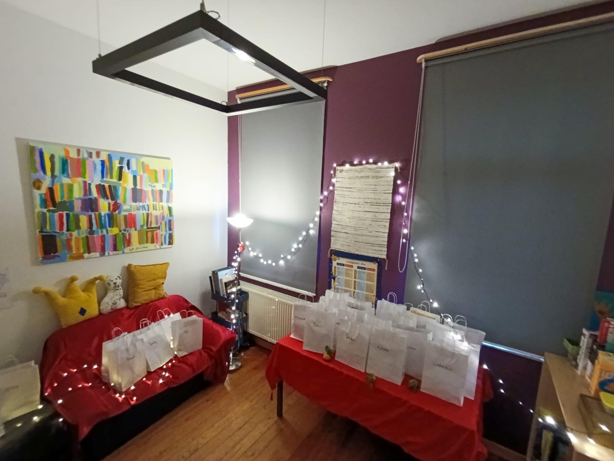 Saint-Nicolas à l'école de devoirs La Place