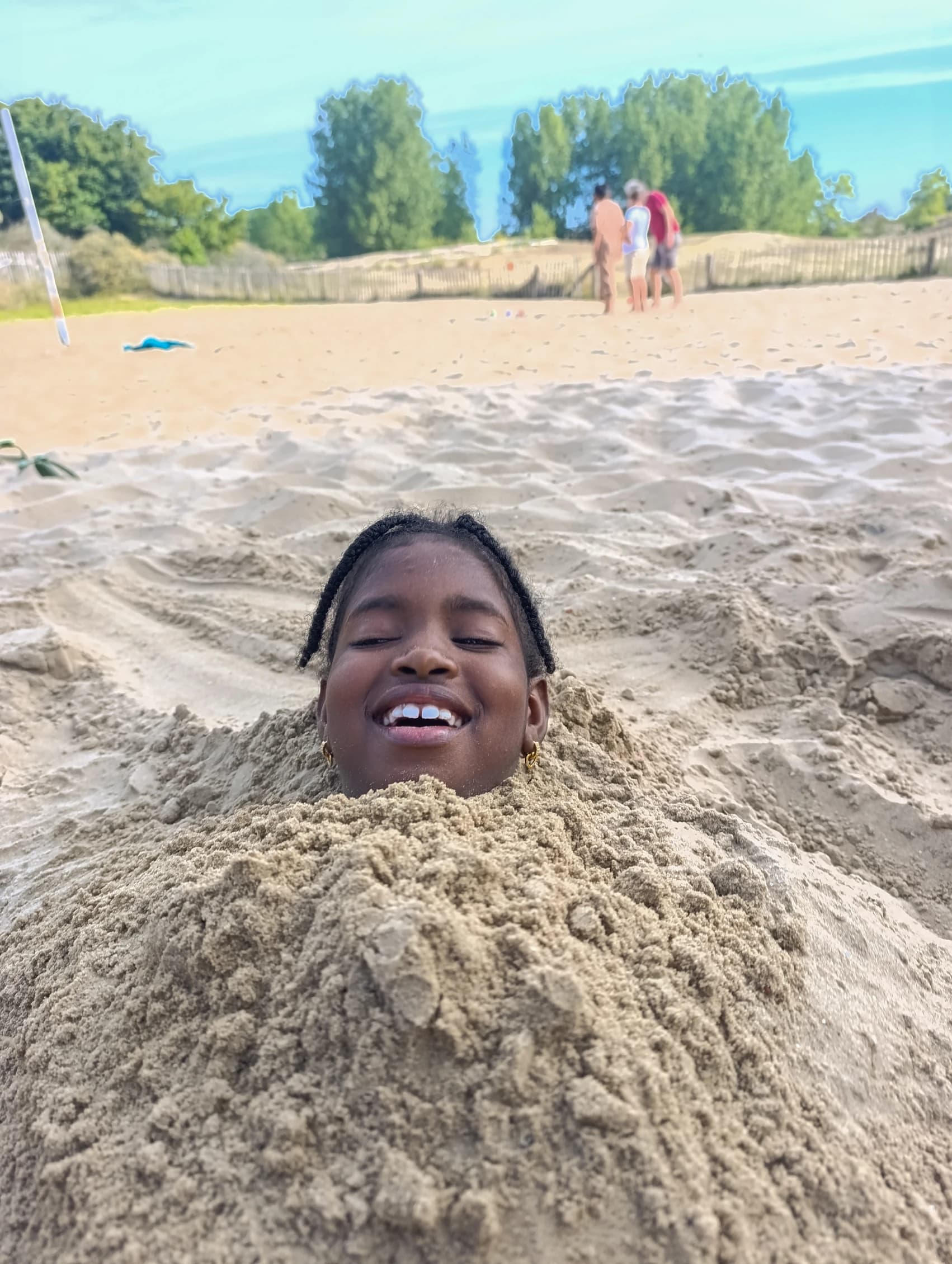 Les enfants de l'école de devoirs de La Place en voyage à la mer (Coxyde)